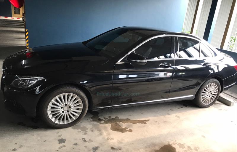 ขายรถเก๋งมือสอง-mercedes-benz-เมอร์เซเดสเบนซ์-c300-รถปี2015-รหัส72033-5bb5f372.jpg ขายรถเก๋งมือสอง-mercedes-benz-เมอร์เซเดสเบนซ์-c300-รถปี2015-รหัส72033-5bb5f372.jpg