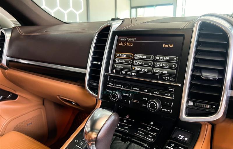ขายรถ-suv-มือสอง-porsche-ปอร์เช่-cayenne-รถปี2013-รหัส72054-4488018b.jpg ขายรถ-suv-มือสอง-porsche-ปอร์เช่-cayenne-รถปี2013-รหัส72054-4488018b.jpg