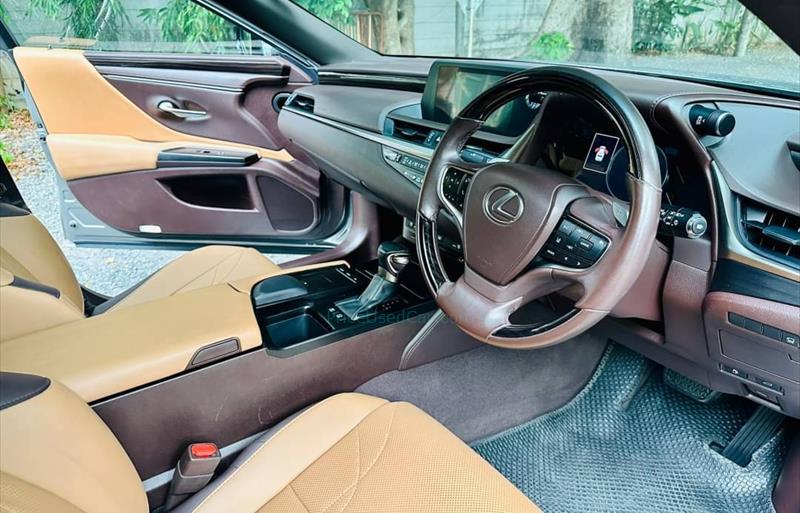 ขายรถเก๋งมือสอง lexus es300h รถปี2019 รหัส 72088 รูปที่7