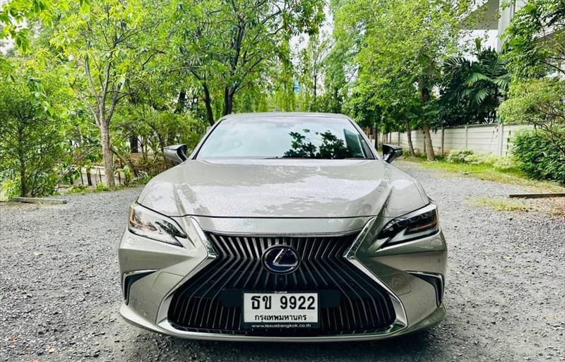 ขายรถเก๋งมือสอง lexus es300h รถปี2019 รหัส 72088 รูปที่5