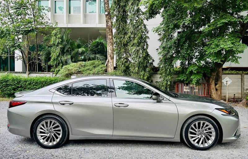 ขายรถเก๋งมือสอง lexus es300h รถปี2019 รหัส 72088 รูปที่9