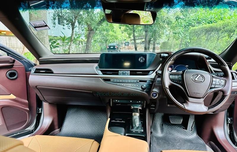 ขายรถเก๋งมือสอง lexus es300h รถปี2019 รหัส 72088 รูปที่8