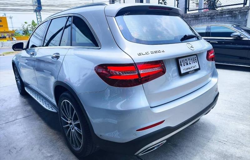 ขายรถเก๋งมือสอง-mercedes-benz-เมอร์เซเดสเบนซ์-glc250-จีแอลซีสองห้าศูนย์-รถปี2017-รหัส72098-4dfcace8.jpeg ขายรถเก๋งมือสอง-mercedes-benz-เมอร์เซเดสเบนซ์-glc250-จีแอลซีสองห้าศูนย์-รถปี2017-รหัส72098-4dfcace8.jpeg