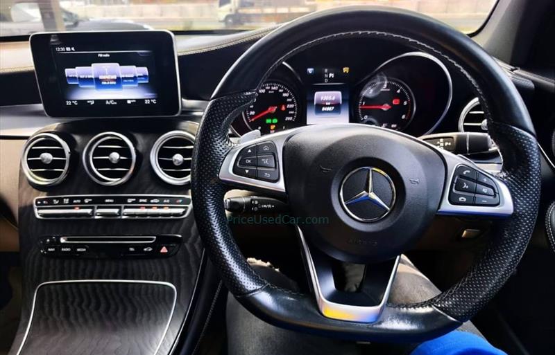 ขายรถเก๋งมือสอง-mercedes-benz-เมอร์เซเดสเบนซ์-glc250-จีแอลซีสองห้าศูนย์-รถปี2017-รหัส72098-f9f60c0d.jpeg ขายรถเก๋งมือสอง-mercedes-benz-เมอร์เซเดสเบนซ์-glc250-จีแอลซีสองห้าศูนย์-รถปี2017-รหัส72098-f9f60c0d.jpeg