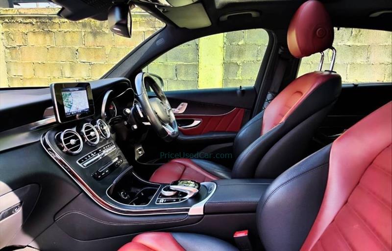 ขายรถเก๋งมือสอง-mercedes-benz-เมอร์เซเดสเบนซ์-glc250-จีแอลซีสองห้าศูนย์-รถปี2018-รหัส72099-c3868366.jpeg ขายรถเก๋งมือสอง-mercedes-benz-เมอร์เซเดสเบนซ์-glc250-จีแอลซีสองห้าศูนย์-รถปี2018-รหัส72099-c3868366.jpeg