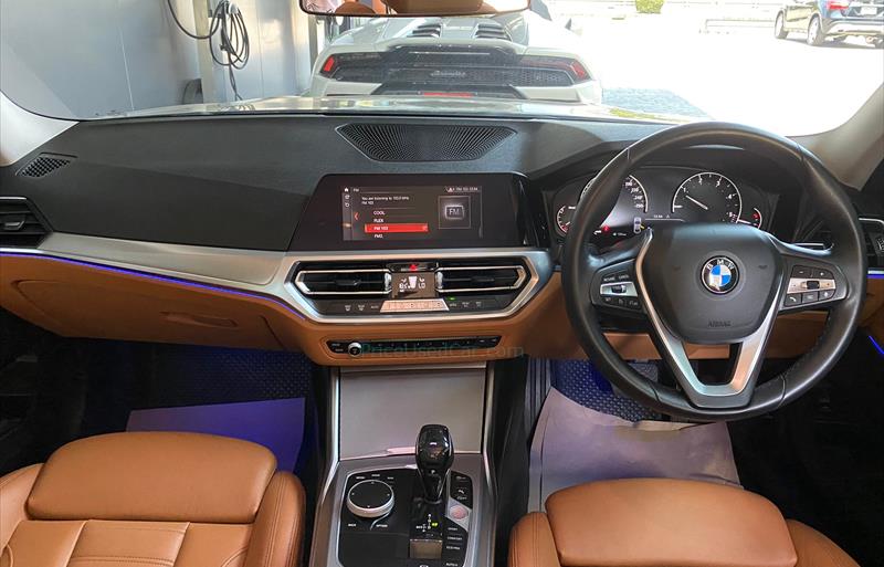 ขายรถเก๋งมือสอง bmw 320d รถปี2020 รหัส 72129 รูปที่8