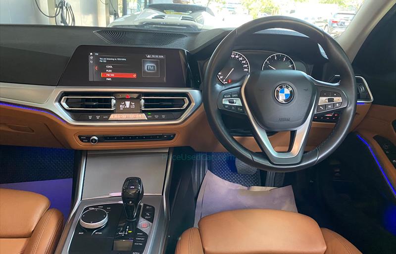 ขายรถเก๋งมือสอง bmw 320d รถปี2020 รหัส 72129 รูปที่9