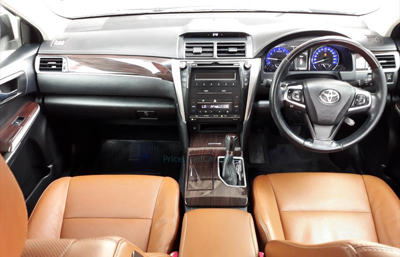 ขายรถเก๋งมือสอง-toyota-โตโยต้า-camry-คัมรี่-รถปี2018-รหัส72150-bf274b3e.jpg ขายรถเก๋งมือสอง-toyota-โตโยต้า-camry-คัมรี่-รถปี2018-รหัส72150-bf274b3e.jpg
