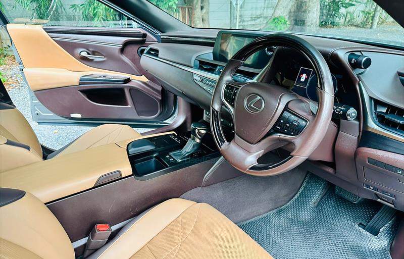 ขายรถเก๋งมือสอง lexus es300h รถปี2019 รหัส 72186 รูปที่11