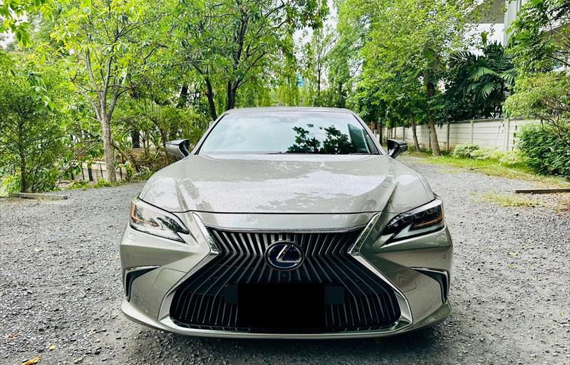 ขายรถเก๋งมือสอง-lexus-เลกซัส-es300h-รถปี2019-รหัส72186-9abfc48a.jpg ขายรถเก๋งมือสอง-lexus-เลกซัส-es300h-รถปี2019-รหัส72186-9abfc48a.jpg
