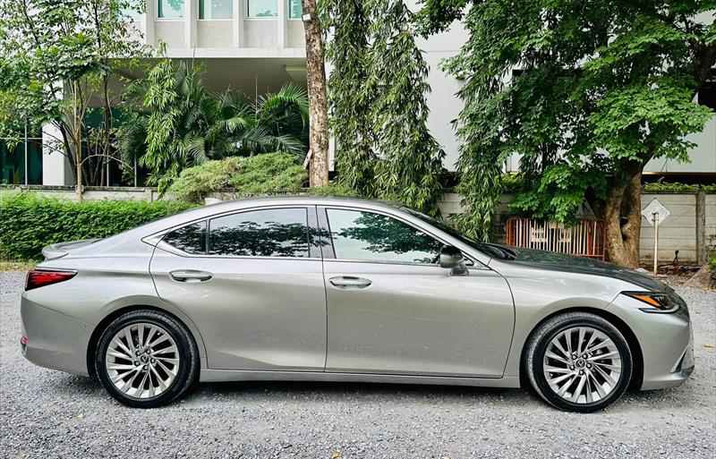 ขายรถเก๋งมือสอง lexus es300h รถปี2019 รหัส 72186 รูปที่7