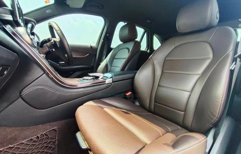 ขายรถเก๋งมือสอง-mercedes-benz-เมอร์เซเดสเบนซ์-glc250-จีแอลซีสองห้าศูนย์-รถปี2019-รหัส72189-7476e091.jpg ขายรถเก๋งมือสอง-mercedes-benz-เมอร์เซเดสเบนซ์-glc250-จีแอลซีสองห้าศูนย์-รถปี2019-รหัส72189-7476e091.jpg