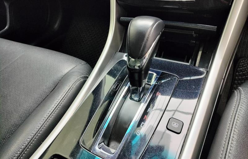 ขายรถเก๋งมือสอง-honda-ฮอนด้า-accord-แอคคอร์ด-รถปี2019-รหัส72193-253ed04f.jpg ขายรถเก๋งมือสอง-honda-ฮอนด้า-accord-แอคคอร์ด-รถปี2019-รหัส72193-253ed04f.jpg