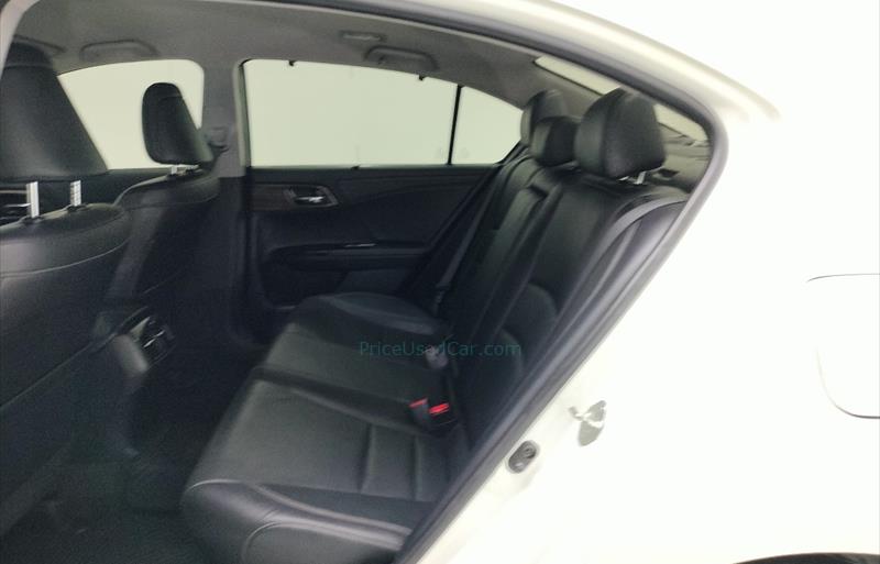 ขายรถเก๋งมือสอง-honda-ฮอนด้า-accord-แอคคอร์ด-รถปี2019-รหัส72193-ed429362.jpg ขายรถเก๋งมือสอง-honda-ฮอนด้า-accord-แอคคอร์ด-รถปี2019-รหัส72193-ed429362.jpg