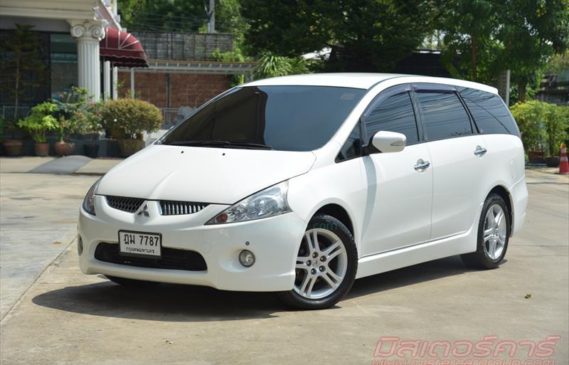 รถตู้มือสอง MITSUBISHI SPACE WAGON รถปี 2010