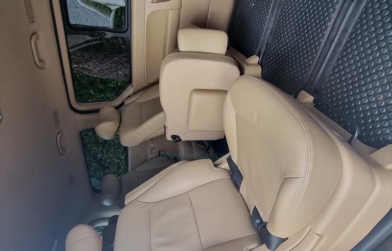 ขายรถตู้มือสอง hyundai h-1 รถปี2019 รหัส 72201 รูปที่6