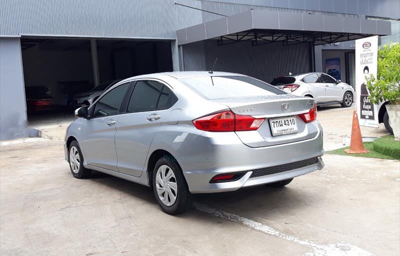 ขายรถเก๋งมือสอง-honda-ฮอนด้า-city-ซิตี้-รถปี2018-รหัส72221-36a3e190.jpg ขายรถเก๋งมือสอง-honda-ฮอนด้า-city-ซิตี้-รถปี2018-รหัส72221-36a3e190.jpg