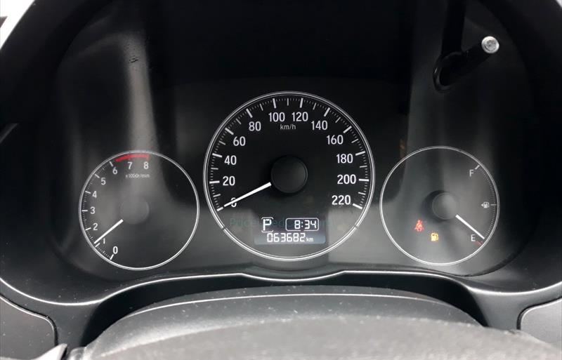 ขายรถเก๋งมือสอง-honda-ฮอนด้า-city-ซิตี้-รถปี2018-รหัส72221-54a89191.jpg ขายรถเก๋งมือสอง-honda-ฮอนด้า-city-ซิตี้-รถปี2018-รหัส72221-54a89191.jpg