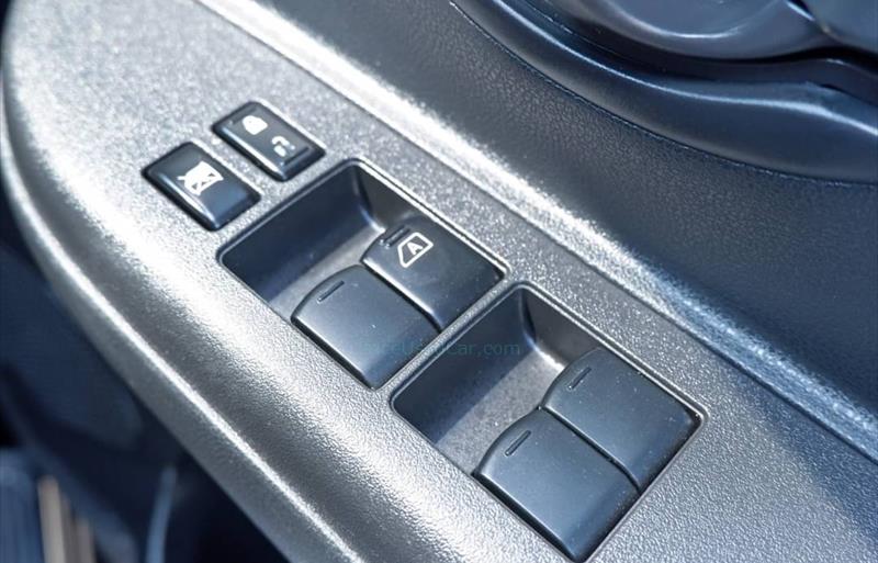 ขายรถเก๋งมือสอง-nissan-นิสสัน-march-มาร์ช-รถปี2011-รหัส72263-b4d5ae06.jpg ขายรถเก๋งมือสอง-nissan-นิสสัน-march-มาร์ช-รถปี2011-รหัส72263-b4d5ae06.jpg