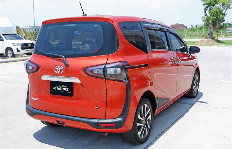 ขายรถเก๋งมือสอง toyota sienta รถปี2019 รหัส 72270 รูปที่2