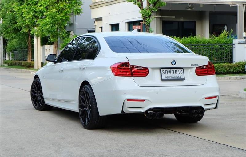 ขายรถเก๋งมือสอง bmw 320i รถปี2014 รหัส 72305 รูปที่4