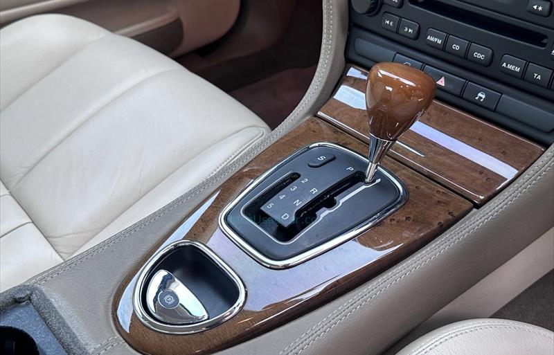 ขายรถเก๋งมือสอง-jaguar-จากัวร์-s-type-รถปี2003-รหัส72310-c0477ce7.jpg ขายรถเก๋งมือสอง-jaguar-จากัวร์-s-type-รถปี2003-รหัส72310-c0477ce7.jpg