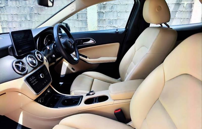 ขายรถเก๋งมือสอง-mercedes-benz-เมอร์เซเดสเบนซ์-gla200-รถปี2017-รหัส72316-a69a3c4e.jpg ขายรถเก๋งมือสอง-mercedes-benz-เมอร์เซเดสเบนซ์-gla200-รถปี2017-รหัส72316-a69a3c4e.jpg