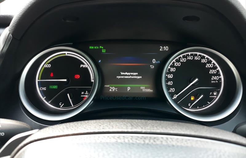 ขายรถเก๋งมือสอง-toyota-โตโยต้า-camry-คัมรี่-รถปี2019-รหัส72340-7f5f1a5d.jpg ขายรถเก๋งมือสอง-toyota-โตโยต้า-camry-คัมรี่-รถปี2019-รหัส72340-7f5f1a5d.jpg