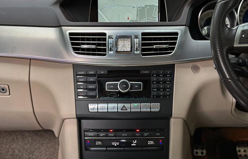 ขายรถเก๋งมือสอง-mercedes-benz-เมอร์เซเดสเบนซ์-e200-cgi-รถปี2014-รหัส72347-cc0e6385.jpg ขายรถเก๋งมือสอง-mercedes-benz-เมอร์เซเดสเบนซ์-e200-cgi-รถปี2014-รหัส72347-cc0e6385.jpg