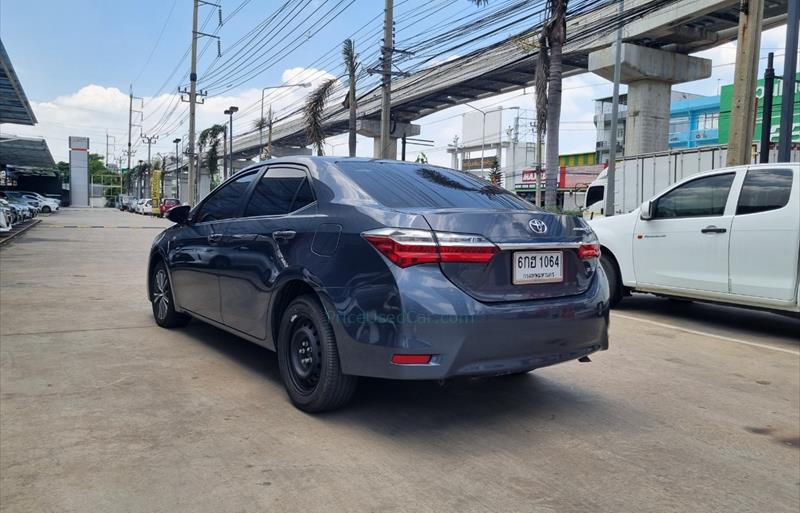 ขายรถเก๋งมือสอง toyota altis รถปี2017 รหัส 72368 รูปที่4