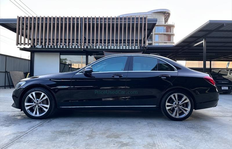 ขายรถเก๋งมือสอง-mercedes-benz-เมอร์เซเดสเบนซ์-c350-ซีสามห้าศูนย์-รถปี2018-รหัส72369-9065dfff.jpg ขายรถเก๋งมือสอง-mercedes-benz-เมอร์เซเดสเบนซ์-c350-ซีสามห้าศูนย์-รถปี2018-รหัส72369-9065dfff.jpg