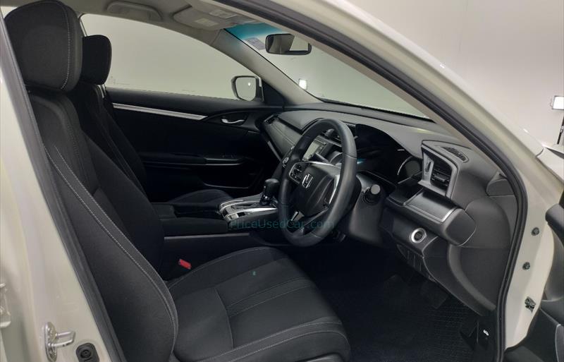 ขายรถเก๋งมือสอง-honda-ฮอนด้า-civic-ซีวิค-รถปี2018-รหัส72370-15ce7c32.jpg ขายรถเก๋งมือสอง-honda-ฮอนด้า-civic-ซีวิค-รถปี2018-รหัส72370-15ce7c32.jpg