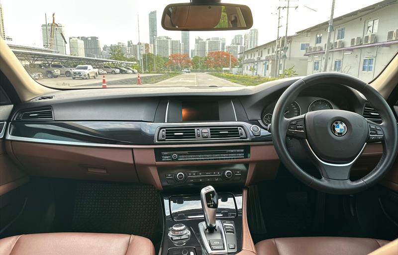 ขายรถเก๋งมือสอง-bmw-บีเอ็มดับบลิว-520d-ห้าสองศูนย์ดี-รถปี2015-รหัส72373-a9270d5c.jpg ขายรถเก๋งมือสอง-bmw-บีเอ็มดับบลิว-520d-ห้าสองศูนย์ดี-รถปี2015-รหัส72373-a9270d5c.jpg