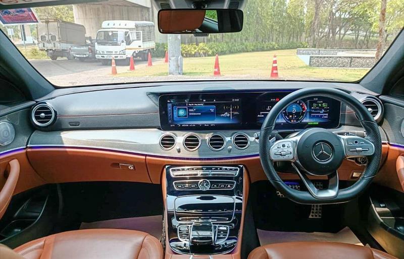 ขายรถเก๋งมือสอง-mercedes-benz-เมอร์เซเดสเบนซ์-e350-รถปี2019-รหัส72395-1fb8aaff.jpg ขายรถเก๋งมือสอง-mercedes-benz-เมอร์เซเดสเบนซ์-e350-รถปี2019-รหัส72395-1fb8aaff.jpg