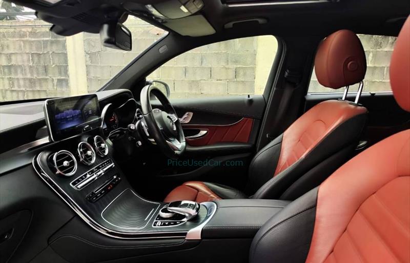 ขายรถเก๋งมือสอง-mercedes-benz-เมอร์เซเดสเบนซ์-glc250-จีแอลซีสองห้าศูนย์-รถปี2018-รหัส72427-b108a1e4.jpg ขายรถเก๋งมือสอง-mercedes-benz-เมอร์เซเดสเบนซ์-glc250-จีแอลซีสองห้าศูนย์-รถปี2018-รหัส72427-b108a1e4.jpg