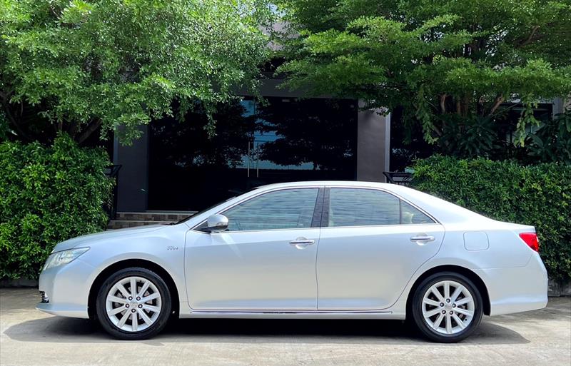 ขายรถเก๋งมือสอง-toyota-โตโยต้า-camry-คัมรี่-รถปี2013-รหัส72439-0cdc459d.jpg ขายรถเก๋งมือสอง-toyota-โตโยต้า-camry-คัมรี่-รถปี2013-รหัส72439-0cdc459d.jpg
