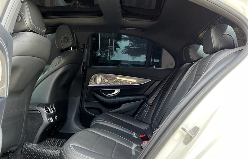 ขายรถเก๋งมือสอง-mercedes-benz-เมอร์เซเดสเบนซ์-e350-amg-รถปี2018-รหัส72444-c94174c7.jpg ขายรถเก๋งมือสอง-mercedes-benz-เมอร์เซเดสเบนซ์-e350-amg-รถปี2018-รหัส72444-c94174c7.jpg