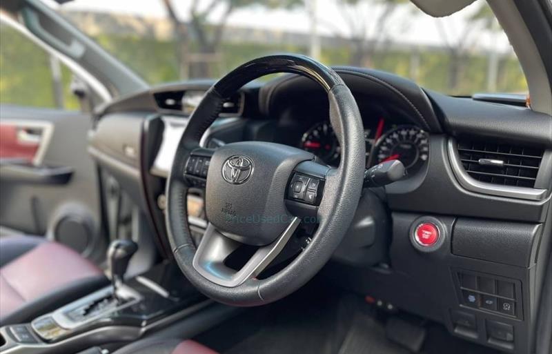 ขายรถ-suv-มือสอง-toyota-โตโยต้า-fortuner-ฟอร์จูนเนอร์-รถปี2016-รหัส72502-d94ba8ac.jpg ขายรถ-suv-มือสอง-toyota-โตโยต้า-fortuner-ฟอร์จูนเนอร์-รถปี2016-รหัส72502-d94ba8ac.jpg