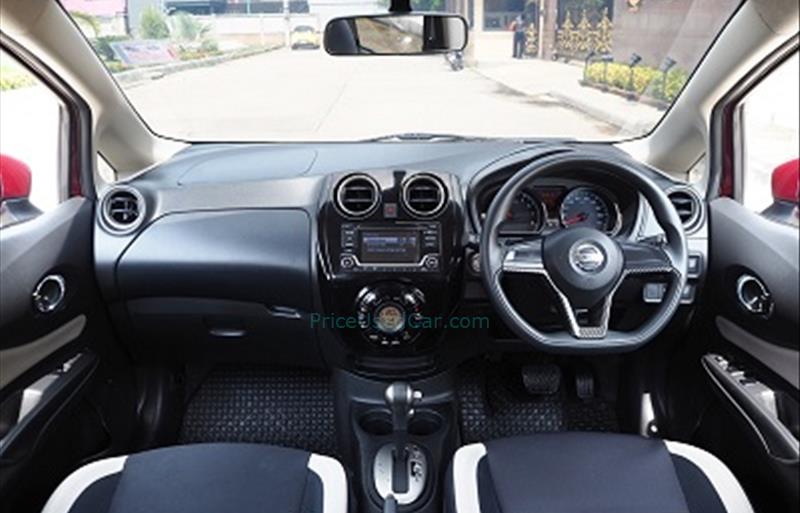 ขายรถเก๋งมือสอง-nissan-นิสสัน-note-โน๊ต-รถปี2018-รหัส72510-6340217b.jpg ขายรถเก๋งมือสอง-nissan-นิสสัน-note-โน๊ต-รถปี2018-รหัส72510-6340217b.jpg