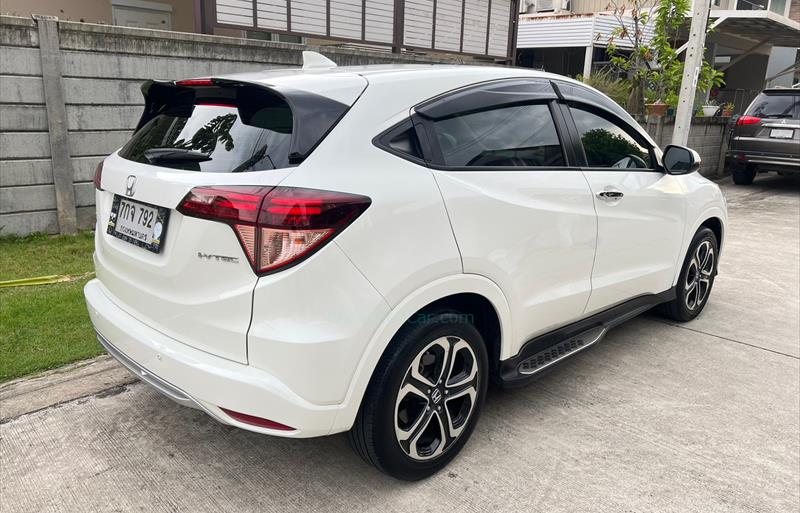 ขายรถ-suv-มือสอง-honda-ฮอนด้า-hr-v-เอชอาร์วี-รถปี2017-รหัส72530-3d1b83c6.jpg ขายรถ-suv-มือสอง-honda-ฮอนด้า-hr-v-เอชอาร์วี-รถปี2017-รหัส72530-3d1b83c6.jpg