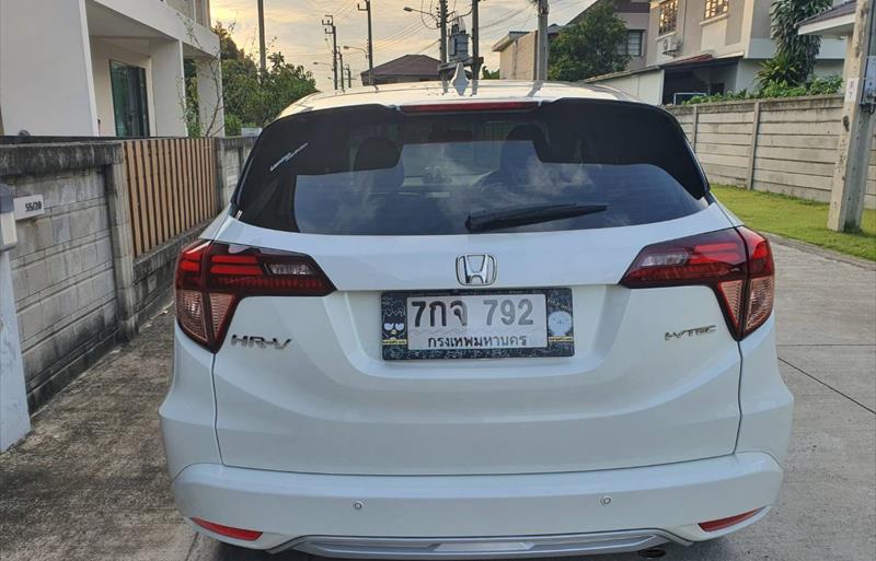 ขายรถ-suv-มือสอง-honda-ฮอนด้า-hr-v-เอชอาร์วี-รถปี2017-รหัส72530-7ac5c7d3.jpg ขายรถ-suv-มือสอง-honda-ฮอนด้า-hr-v-เอชอาร์วี-รถปี2017-รหัส72530-7ac5c7d3.jpg