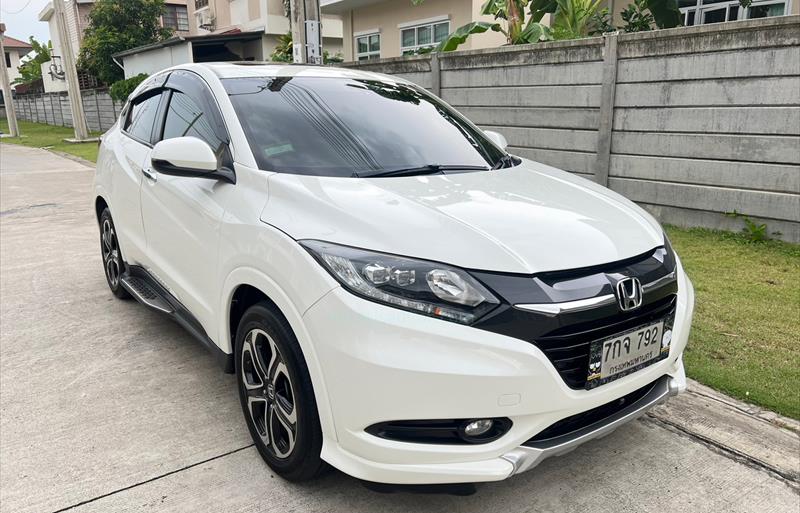 ขายรถ-suv-มือสอง-honda-ฮอนด้า-hr-v-เอชอาร์วี-รถปี2017-รหัส72530-a3c05edc.jpg ขายรถ-suv-มือสอง-honda-ฮอนด้า-hr-v-เอชอาร์วี-รถปี2017-รหัส72530-a3c05edc.jpg