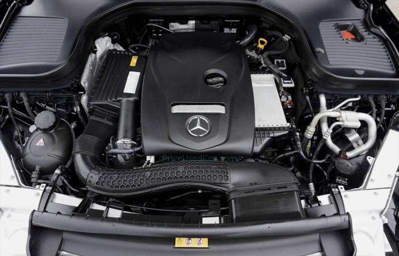 ขายรถเก๋งมือสอง-mercedes-benz-เมอร์เซเดสเบนซ์-glc250-จีแอลซีสองห้าศูนย์-รถปี2018-รหัส72535-b1d4d2e5.jpg ขายรถเก๋งมือสอง-mercedes-benz-เมอร์เซเดสเบนซ์-glc250-จีแอลซีสองห้าศูนย์-รถปี2018-รหัส72535-b1d4d2e5.jpg