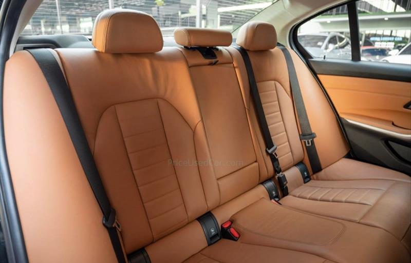 ขายรถเก๋งมือสอง-bmw-บีเอ็มดับบลิว-320d-สามสองศูนย์ดี-รถปี2020-รหัส72537-ea211a58.jpg