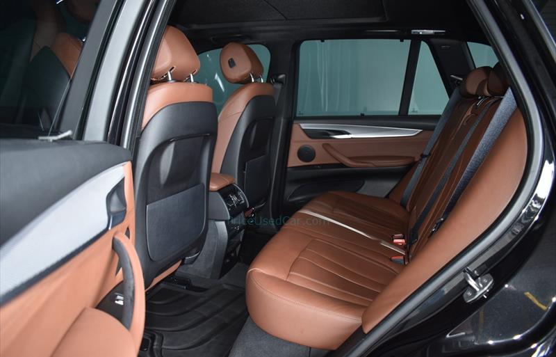 ขายรถ-suv-มือสอง-bmw-บีเอ็มดับบลิว-x5-เอ็กซ์5-รถปี2015-รหัส72557-a44bd8ab.jpg ขายรถ-suv-มือสอง-bmw-บีเอ็มดับบลิว-x5-เอ็กซ์5-รถปี2015-รหัส72557-a44bd8ab.jpg