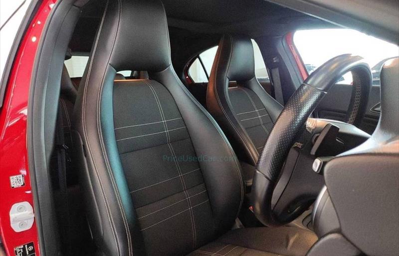 ขายรถเก๋งมือสอง-mercedes-benz-เมอร์เซเดสเบนซ์-a180-รถปี2014-รหัส72615-28f909d8.jpg ขายรถเก๋งมือสอง-mercedes-benz-เมอร์เซเดสเบนซ์-a180-รถปี2014-รหัส72615-28f909d8.jpg