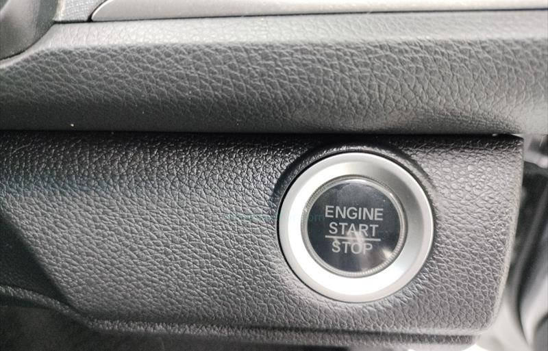 ขายรถเก๋งมือสอง-honda-ฮอนด้า-civic-ซีวิค-รถปี2018-รหัส72619-97599822.jpg ขายรถเก๋งมือสอง-honda-ฮอนด้า-civic-ซีวิค-รถปี2018-รหัส72619-97599822.jpg
