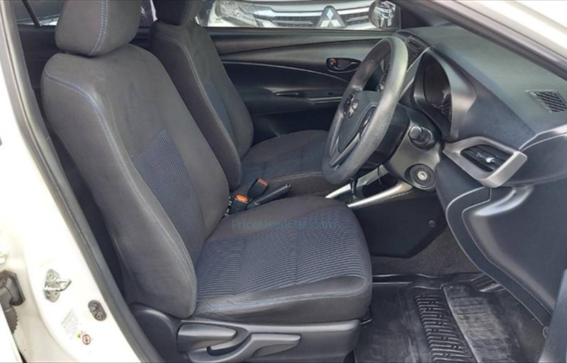 ขายรถเก๋งมือสอง-toyota-โตโยต้า-yaris-ยาริส-รถปี2018-รหัส72639-4f80311d.jpg ขายรถเก๋งมือสอง-toyota-โตโยต้า-yaris-ยาริส-รถปี2018-รหัส72639-4f80311d.jpg