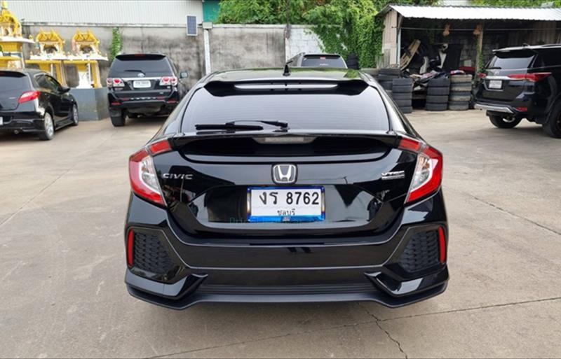 ขายรถเก๋งมือสอง-honda-ฮอนด้า-civic-ซีวิค-รถปี2019-รหัส72640-42c625d5.jpg ขายรถเก๋งมือสอง-honda-ฮอนด้า-civic-ซีวิค-รถปี2019-รหัส72640-42c625d5.jpg