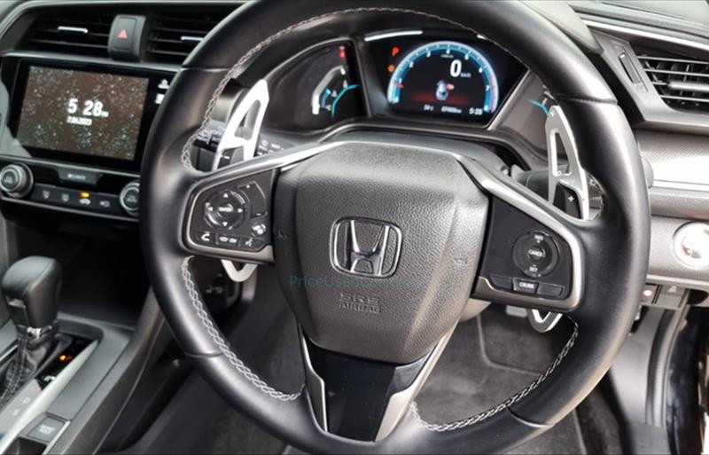 ขายรถเก๋งมือสอง honda civic รถปี2019 รหัส 72640 รูปที่10